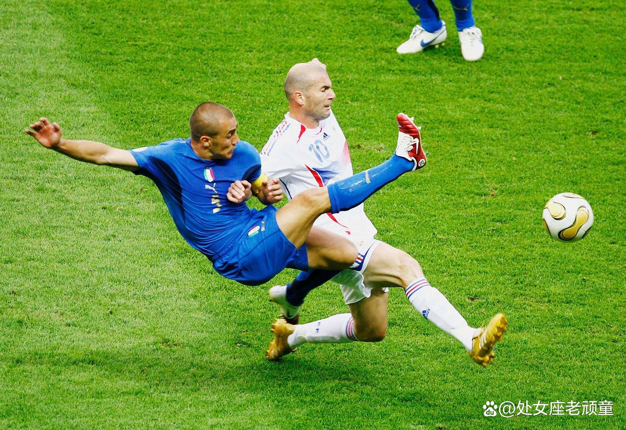 包含赛地聚焦：意大利杯清晨热度飙升，费耶诺德迎来里程碑，压力陡增，心理建设被强调的词条