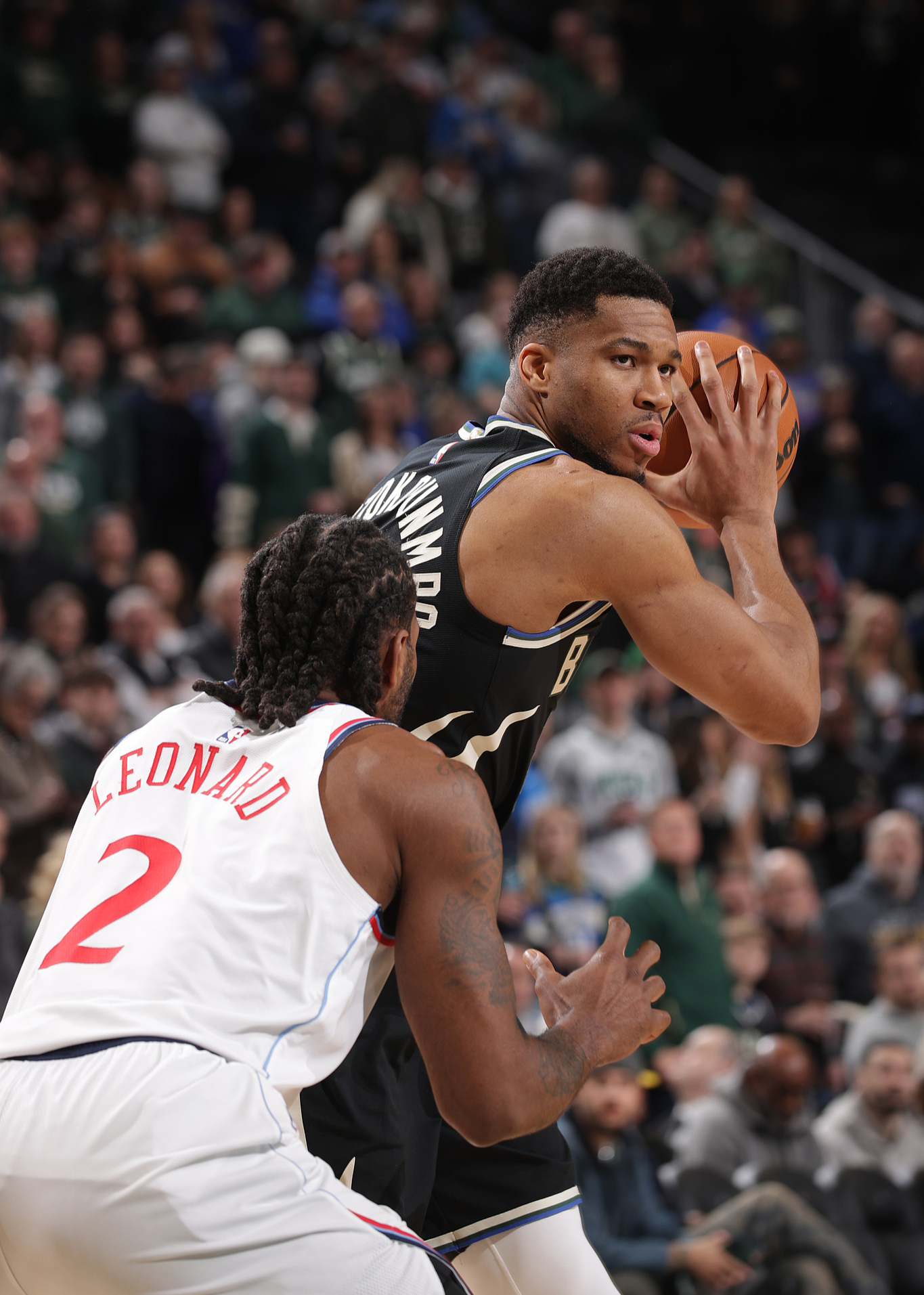 关于NBA总决赛赛程吃紧，密尔沃基雄鹿今夜造点机会，赛场秩序良好，细节决定成败的信息